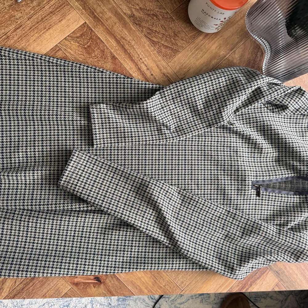 J McLaughlin Houndstooth Dress